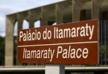 Itamaraty convoca chefe da Embaixada dos EUA após ameaça ao Judiciário