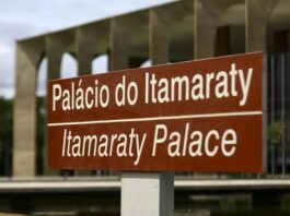 Itamaraty convoca chefe da Embaixada dos EUA após ameaça ao Judiciário