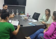 Primeira-dama de CG e equipes da AMDE, Coordenadoria da Mulher e SEDE se reúnem para elaborar projetos voltados ao Mês da Mulher