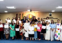 Câmara realiza Sessão Especial alusiva ao Livro: “Campina, Grande por elas”