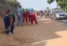 Barreira do Castelo Branco desliza após chuvas em João Pessoa