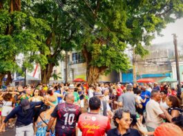 Forró Caçuá leva ritmo junino para o Sabadinho Bom, na Praça Rio Branco em João Pessoa