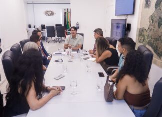 Leo Bezerra convoca 42 novos profissionais aprovados no último concurso da Educação de João Pessoa, que chega a 542 chamados