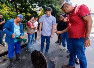 Leo Bezerra acompanha fiscalização e exige correção de ligação irregular em afluente do Rio Cuia