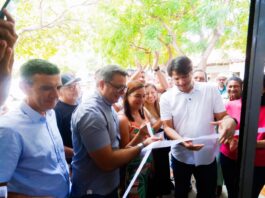 Leo Bezerra entrega Mercado do Valentina com estrutura completa e áreas de convivência para a população