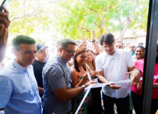 Leo Bezerra entrega Mercado do Valentina com estrutura completa e áreas de convivência para a população