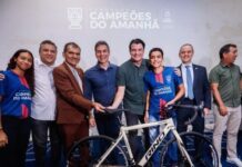 Leo Bezerra fortalece Campeões do Amanhã com kits esportivos para mais de duas mil crianças