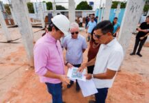Leo Bezerra inspeciona construção de Ninho do Saber no Jardim Cidade Universitária e celebra ritmo de obras em 13 unidades de ensino