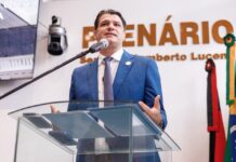 Leo Bezerra reforça parceria entre Prefeitura e Câmara Municipal na abertura dos trabalhos legislativos