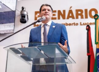 Leo Bezerra reforça parceria entre Prefeitura e Câmara Municipal na abertura dos trabalhos legislativos