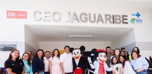 Leo Bezerra incentiva prevenção e destaca atendimento especializado nos Centros de Odontologia de João Pessoa