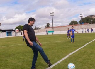 Leo Bezerra entrega novo campo de O Wilsão para fortalecer o futebol amador e escolinhas de base