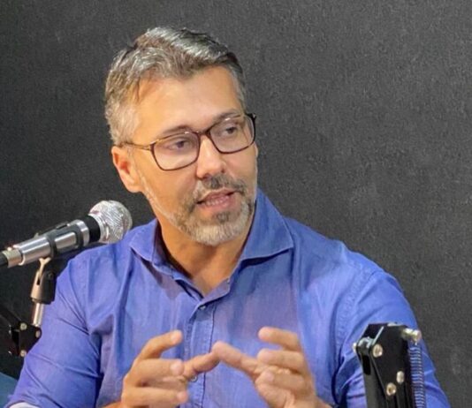 “Dever cumprido”: Leonardo Gadelha retorna à suplência e destaca atuação na Câmara Federal