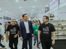 Em Campina Grande: vice-governador participa da Expo Shoes no Centro de Convenções