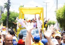 Lucas reúne apoiadores em Cruz do Espírito Santo e destaca investimentos na cidade