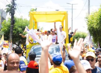 Lucas reúne apoiadores em Cruz do Espírito Santo e destaca investimentos na cidade