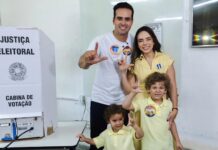 Lucas vota em Campina Grande e destaca campanha propositiva e unidade da chapa