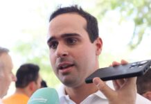 Lucas Ribeiro prega “pé no chão” ao comemorar liderança de pesquisa Quaest para governo