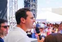 Lucas Ribeiro assume governo em solenidade na Praça João Pessoa dia 2 de abril