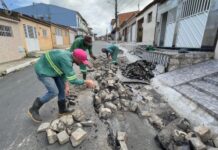 Prefeitura de Lagoa Seca realiza manutenção em ruas do bairro Bela Vista