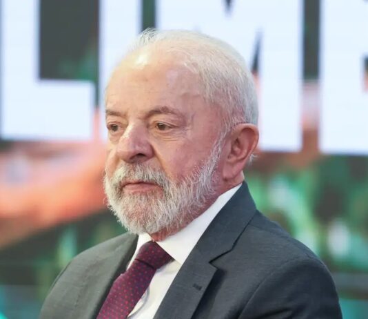 Lula vai ao hospital em SP para acompanhamento de procedimentos