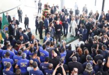 Governo reduz para 40 horas semanais a jornada de 9 mil terceirizados a serviço da União