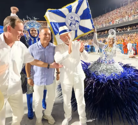 Escola que homenageou Lula com samba enredo, Acadêmicos de Niterói é rebaixada