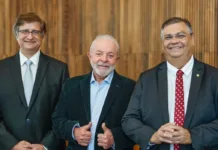 Lula indica Flávio Dino para vaga no STF e Paulo Gonet para PGR