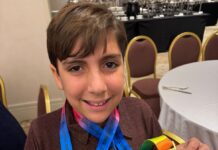 OURO E BRONZE: Estudante de 10 anos de Campina Grande é destaque mundial em olimpíada de Matemática em Singapura