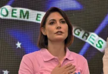 Michelle Bolsonaro é a senadora mais votada da história do DF