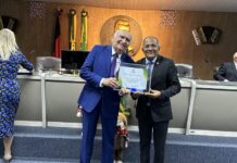 Nominando Diniz é homenageado com Título de Cidadão em solenidade na CMCG