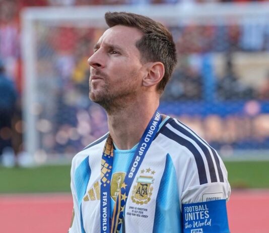 Lionel Messi anuncia aposentadoria da seleção argentina