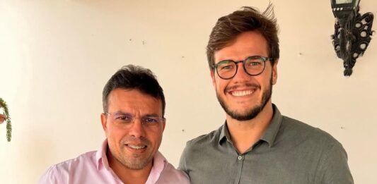 Vereador Márcio da Eletropolo deixa oposição e passa a integrar base do prefeito Bruno em Campina Grande