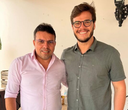 Vereador Márcio da Eletropolo deixa oposição e passa a integrar base do prefeito Bruno em Campina Grande