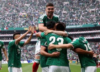 México abre Copa vencendo África do Sul em duelo com três expulsões