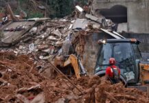 Sobe para 72 o número de mortos nas chuvas em Minas Gerais