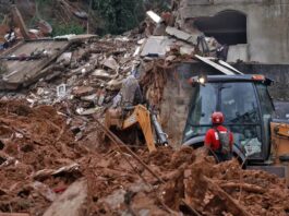 Sobe para 72 o número de mortos nas chuvas em Minas Gerais