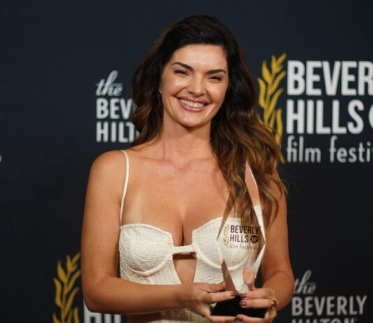 Documentário de Mayana Neiva é premiado em festival de cinema nos Estados Unidos