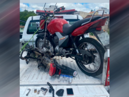Polícia Militar recupera arma de empresa de vigilância e motocicleta roubada em Campina Grande