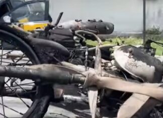 Mototaxista ateia fogo na própria moto durante fiscalização da PRF