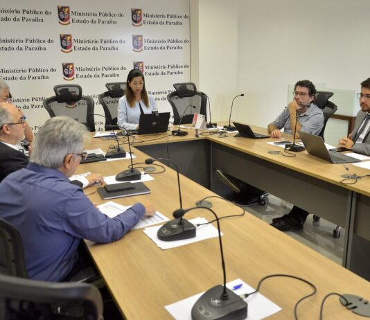 PMCG vai ao Ministério Público e autoriza complementação financeira para retomada de serviços oncológicos da FAP