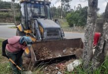 Infraestrutura de Lagoa Seca promove mutirão de limpeza na comunidade Floriano