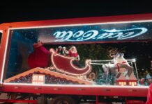 Magia do Natal: Caravana da Coca-Cola reúne multidão pelas ruas de Campina Grande