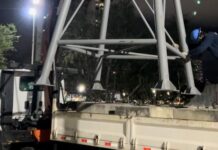 Árvore do Natal Iluminado começa a ser montada às margens do Açude Velho