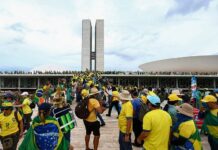 STF muda decisão de Moraes e reduz pena de condenada por 8 de janeiro