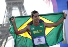 Caio Bonfim fatura prata inédita para o Brasil na marcha atlética