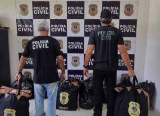 Polícia combate comercialização de produtos falsificados da Apple em João Pessoa