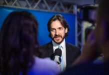 Senado aprova projeto de Pedro que obriga a divulgação pelos municípios das vagas disponível em creches