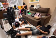 Grupo é preso suspeito de realizar delivery de drogas na orla de João Pessoa