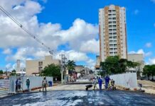 Parque Evaldo Cruz: Obras avançam com implementação de base para cobertura asfáltica na ponte